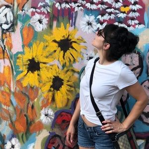 Meet your Posher, Gina